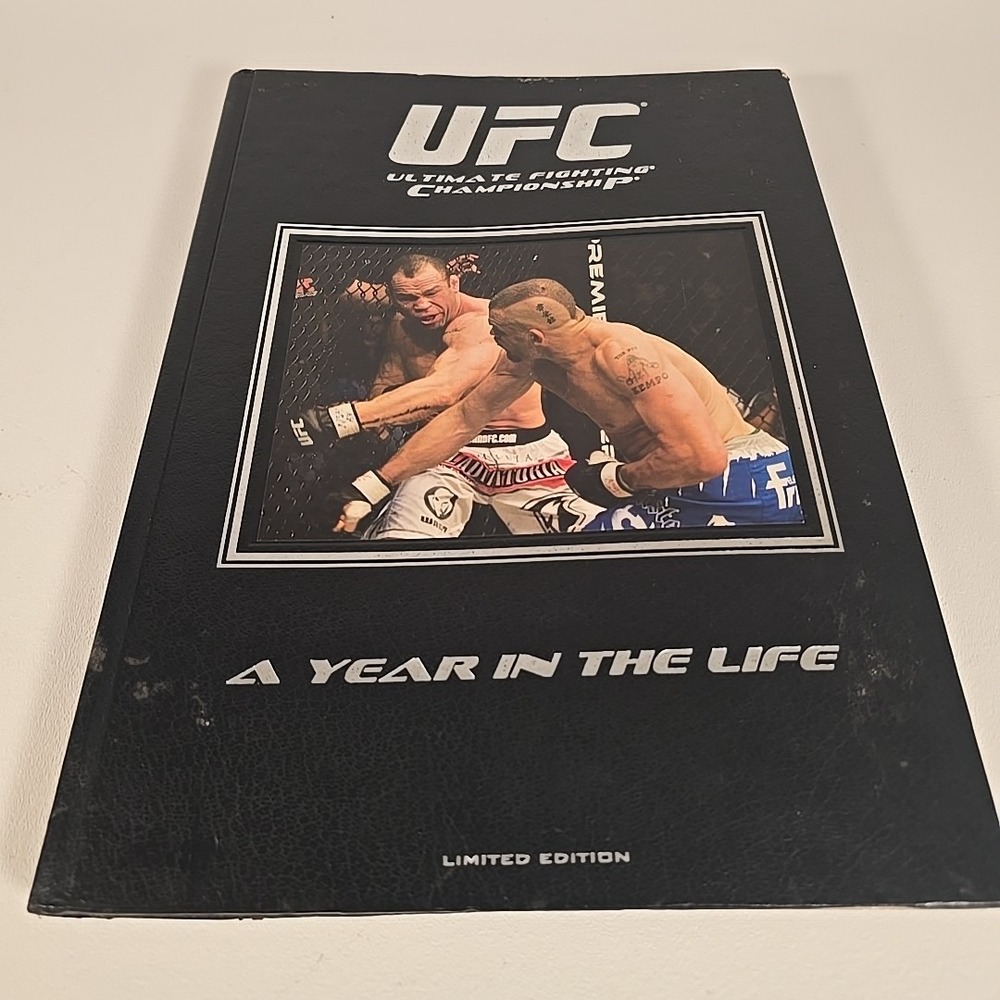 UFC A YEAR IN THE LIFE LIMITED EDITION RARE‎ BOOK
